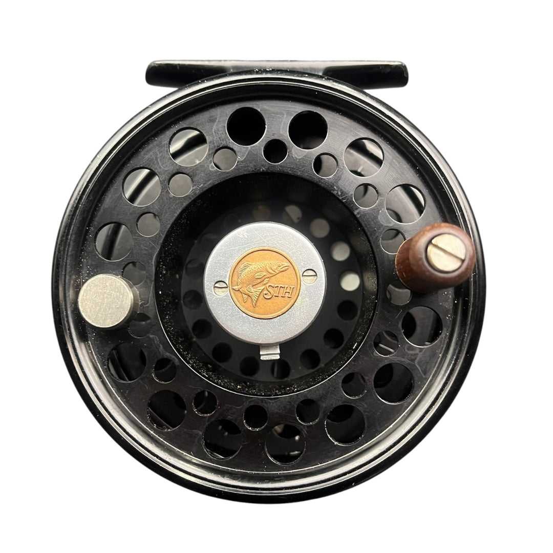 STH Cayuga LA (Medium) Reel