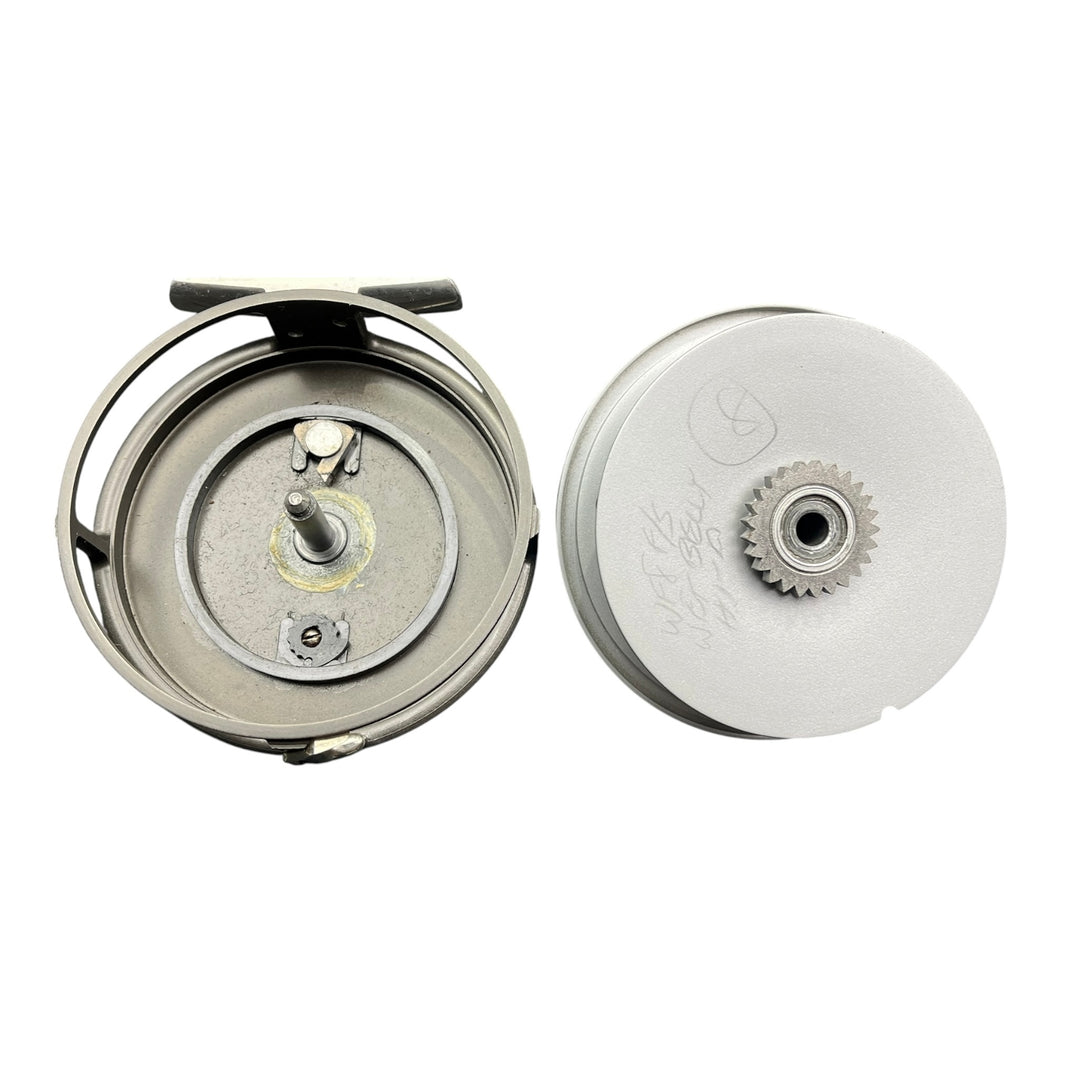 Scientific Anglers System 8 Reel w/ Spare Spool