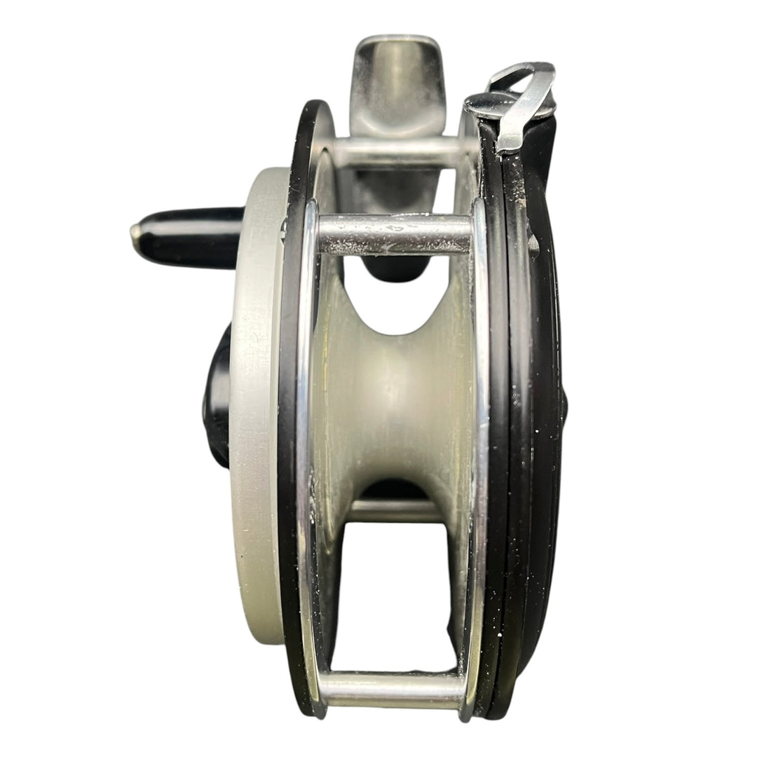Pflueger Supreme 577 Reel