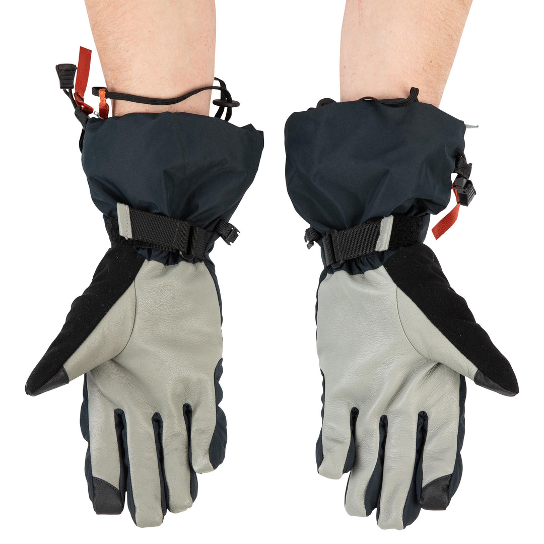 Simms Challenger Insulated Glove Black Image 04